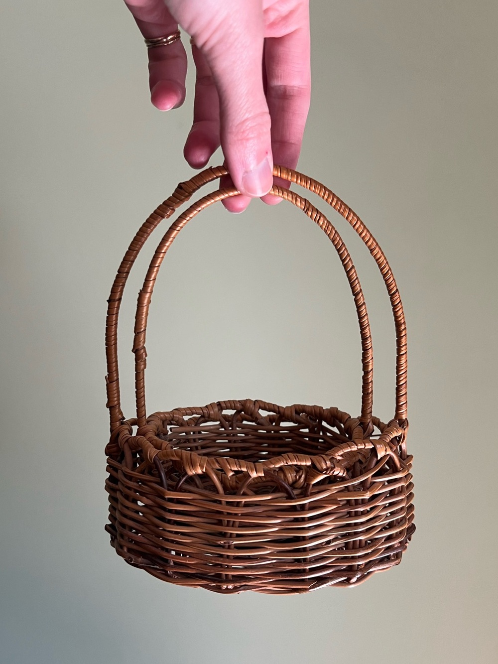 Final Price! Mini Wicker Baskets, Set of 2 Top Handle Nesting Baskets